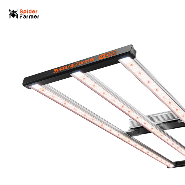 Spider Farmer SE4500 SMART LED Grow Light 320w