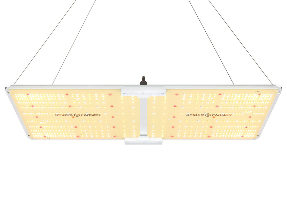 Spider Farmer SF2000 LED Grow Light  New